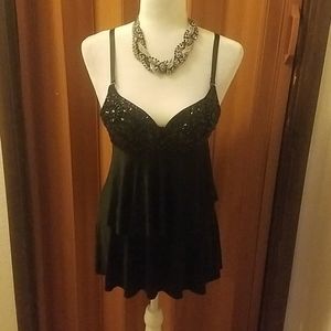 JUJU & b BLACK BEADED CLUBING TOP SIZE LARGE